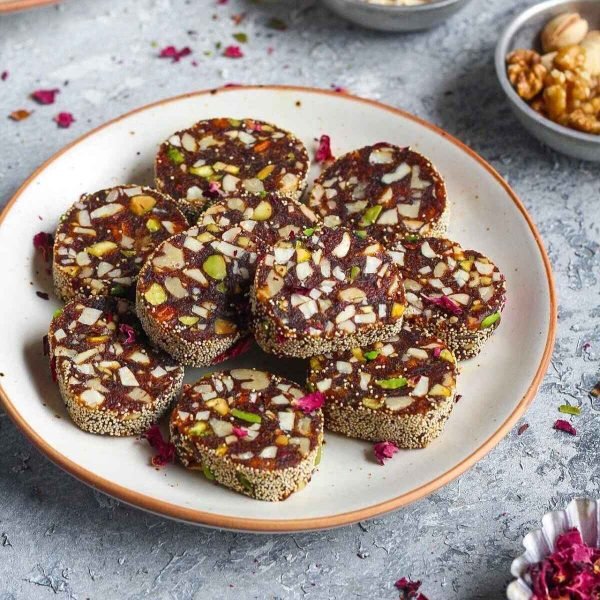 Khajur Roll